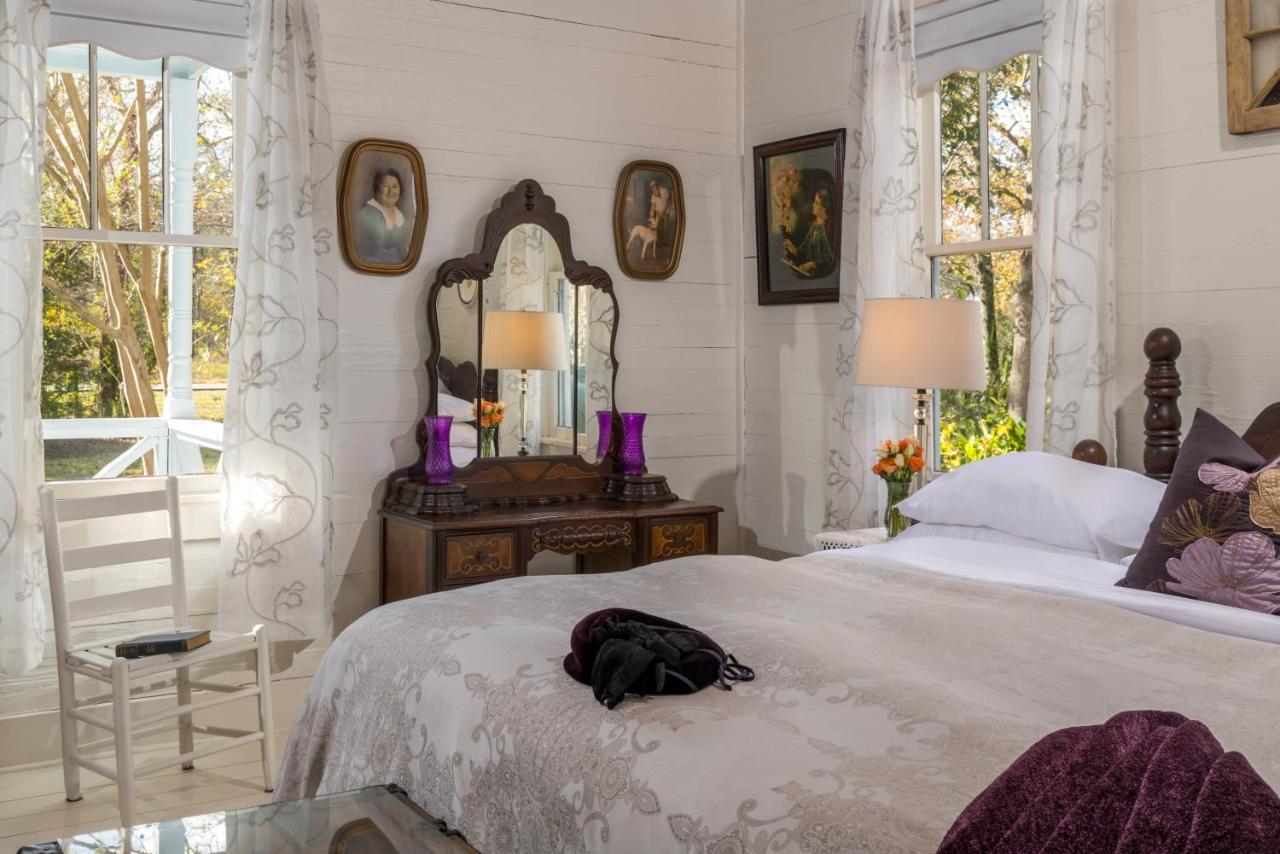 Maison D'Memoire Bed&Breakfast Cottages Rayne Extérieur photo
